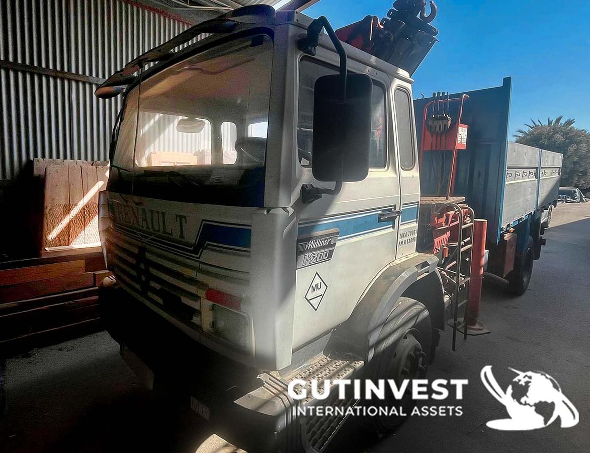 Used Truck with open box and crane