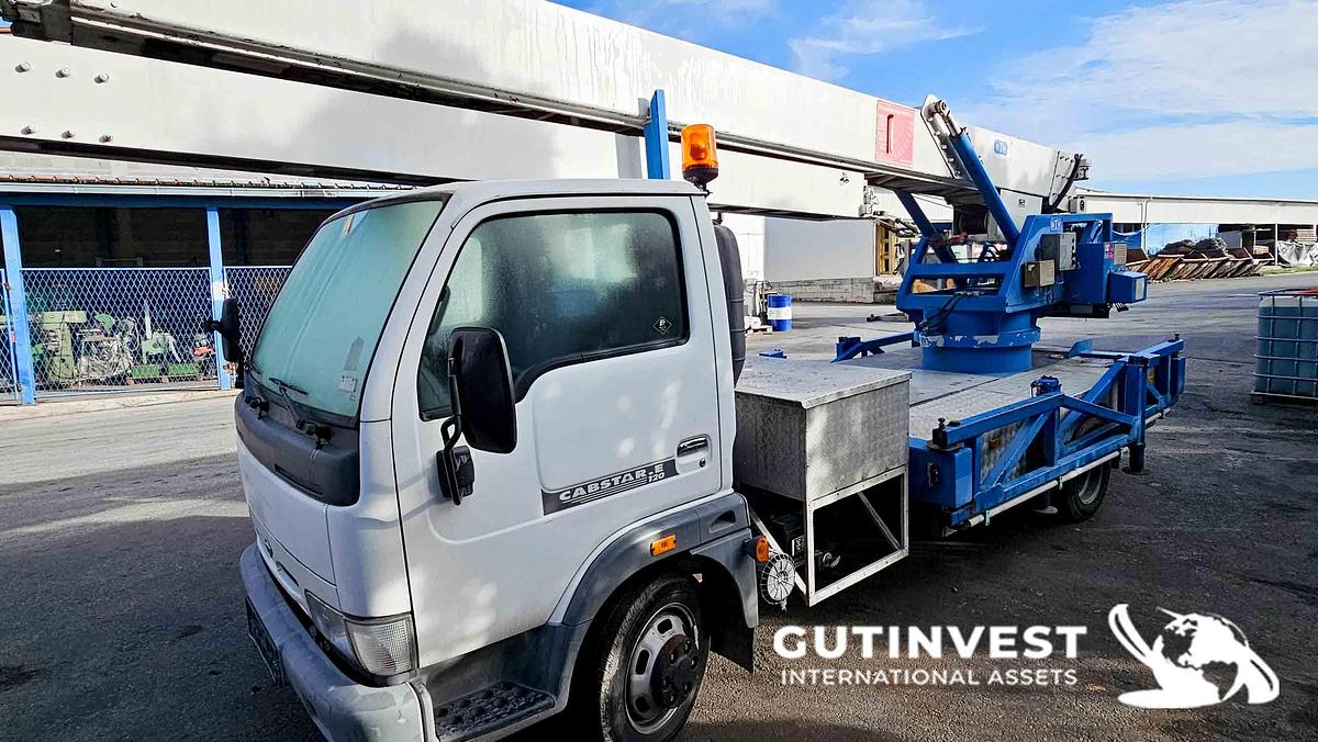 Used 1 - Truck with crane