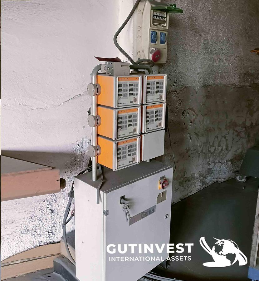 Used 1 - Powder coating line
