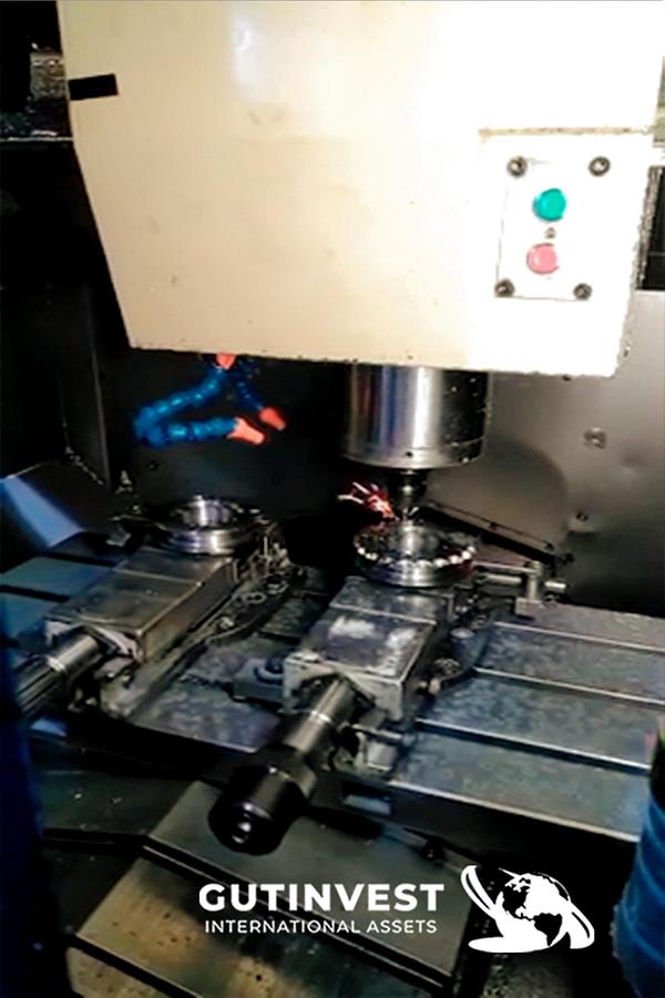 Used 1 - Vertical Machining Center