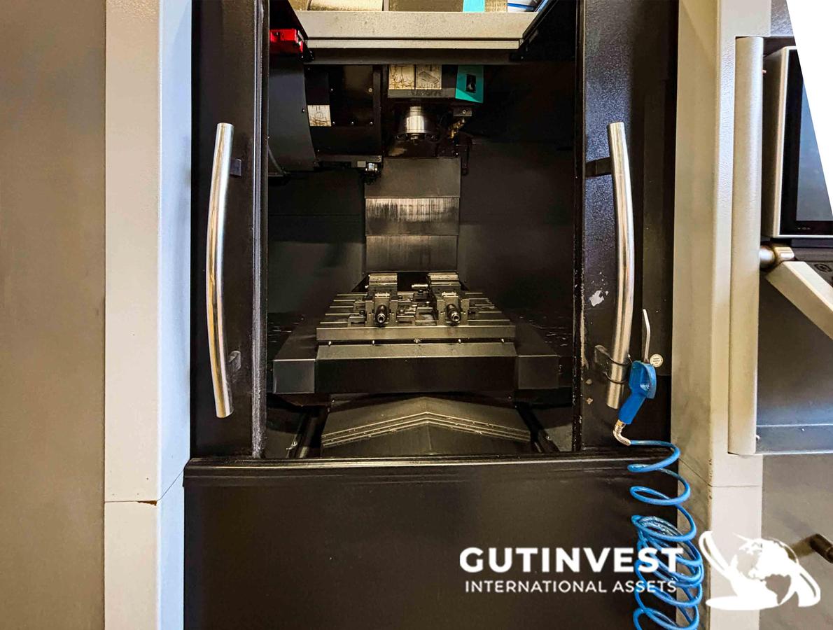 Used 1 - 3-Axis Machining Center