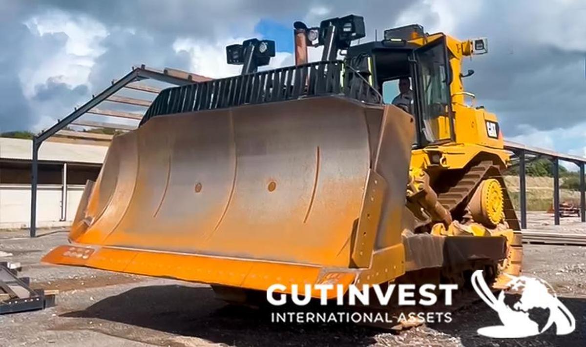 Used BULLDOZER