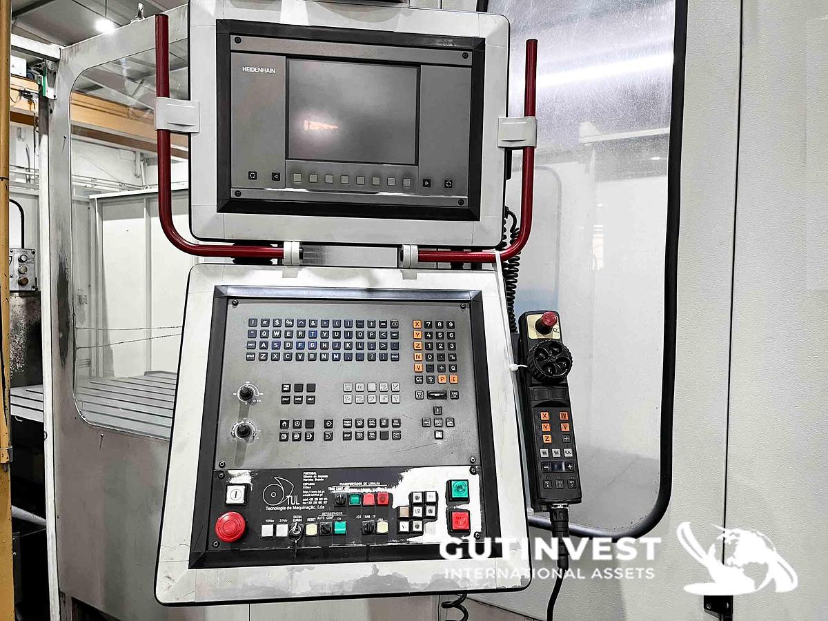 Usado Fresadora CNC