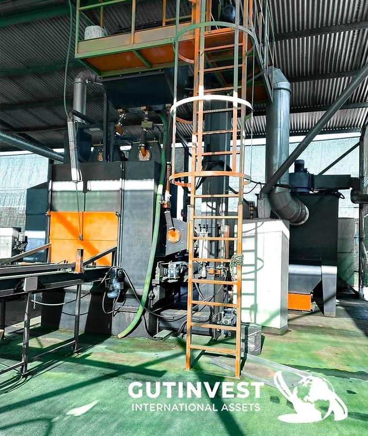 Used 8 - Shot blasting machine