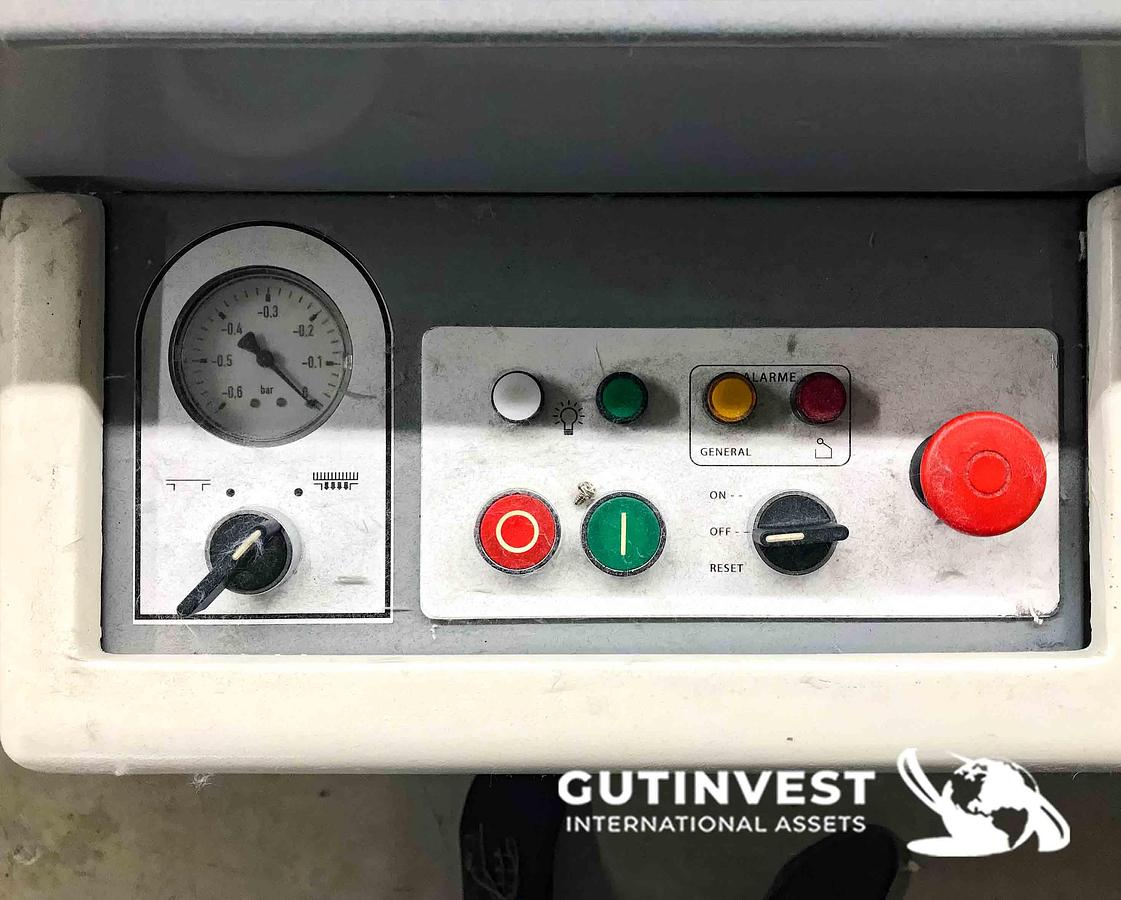 Used 1 - Automatic cutting machine - knitwear