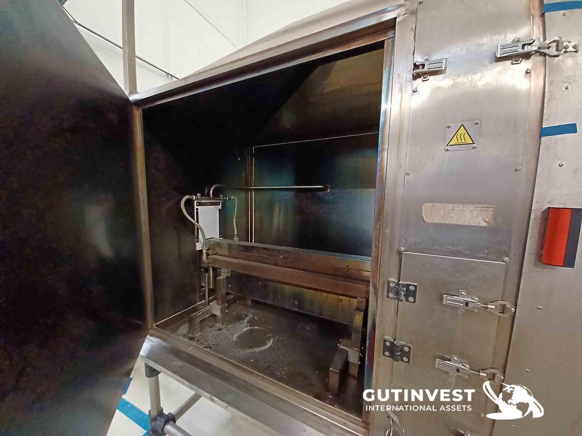 Used 14 - Shrinking machine
