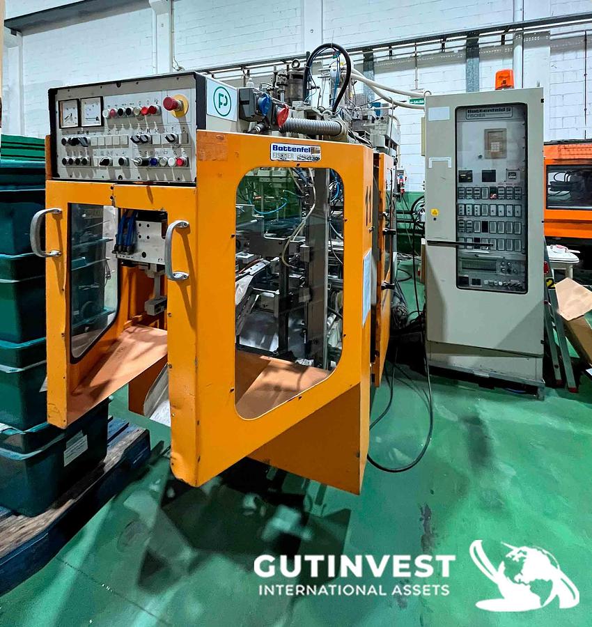 Used PE Blow Molding Extrusion Machine