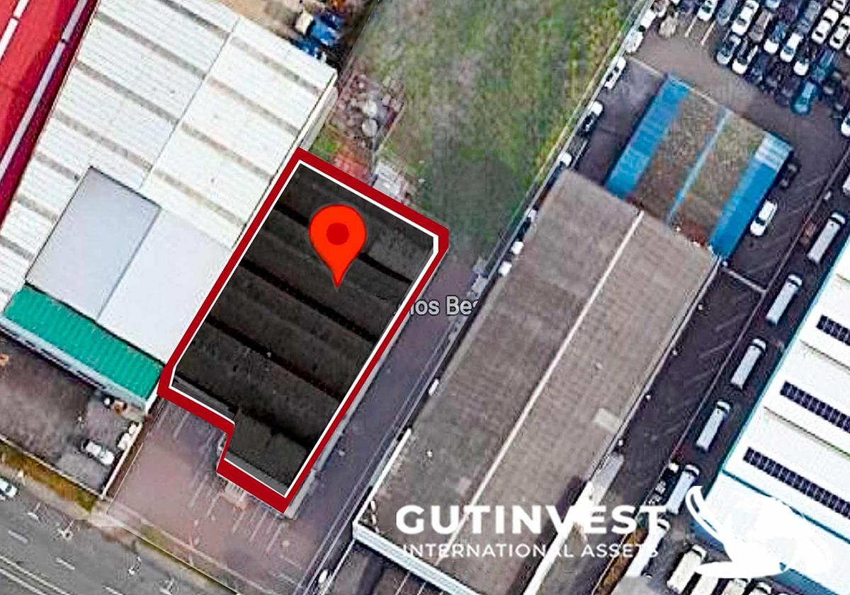 Usado Nave industrial - 3.621m2