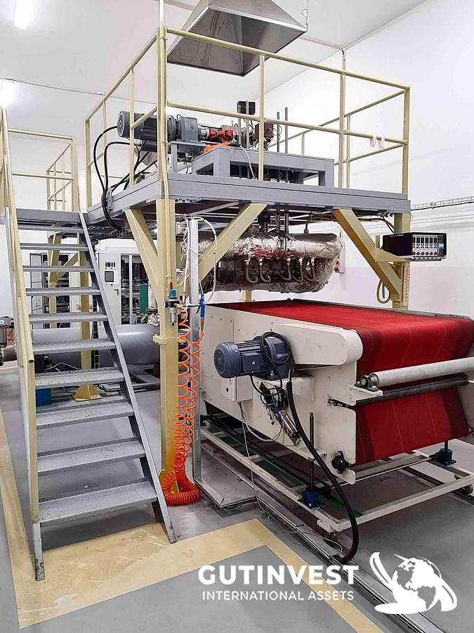 Used 1 - Meltblown extrusion line