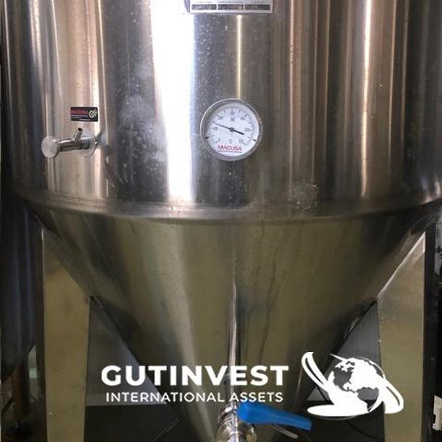 Used 2 - (x4) Stainless steel tanks