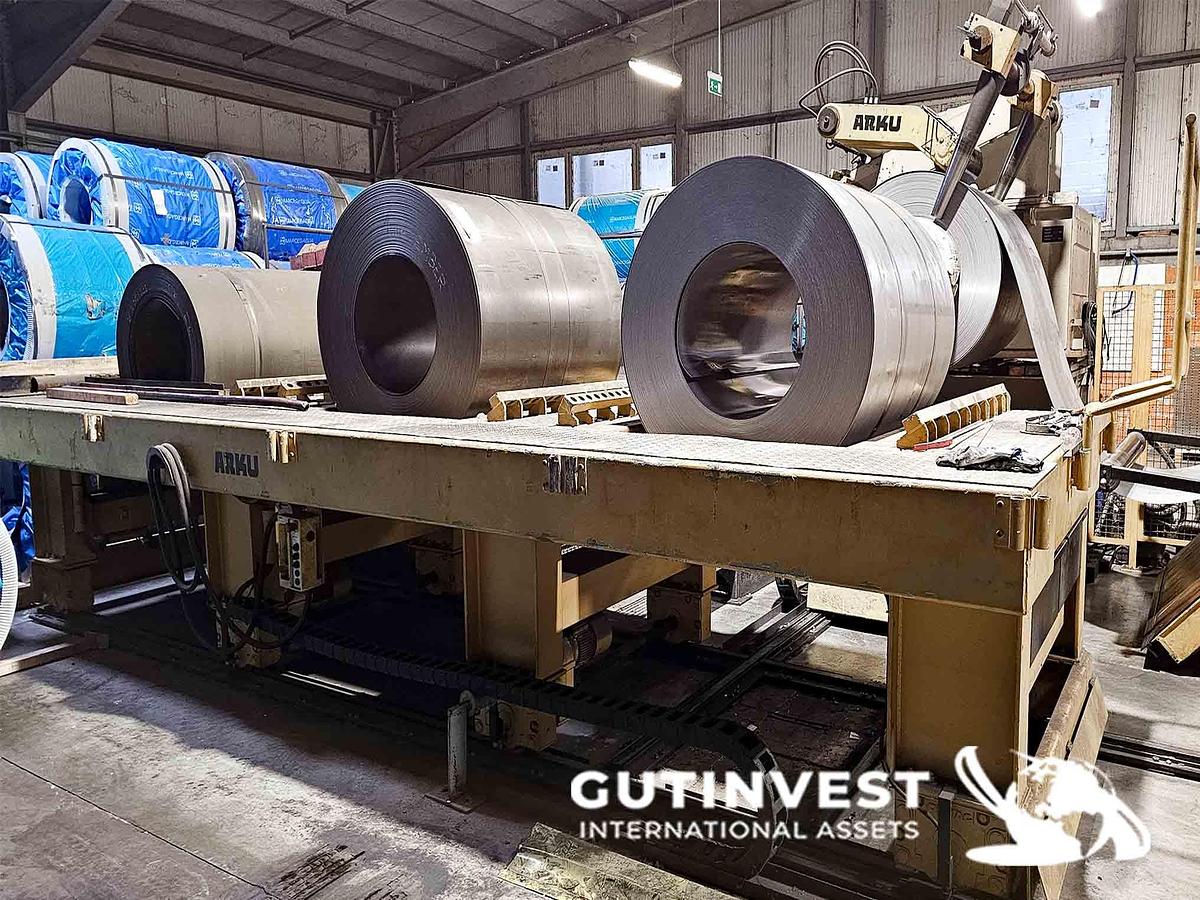 Used 1 - Complete coil sheet metal cutting line