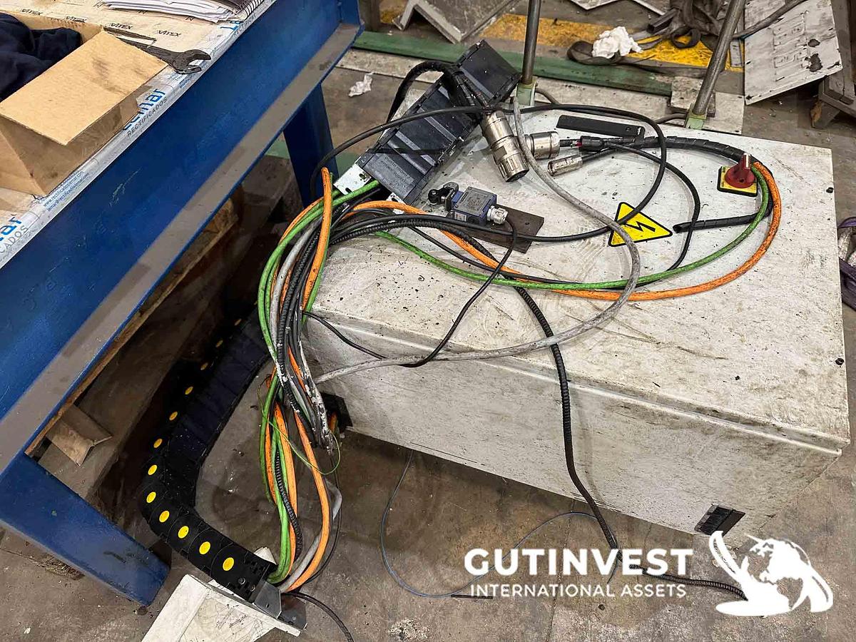 Usado 1 - Mandrinadora CNC Columna móvil