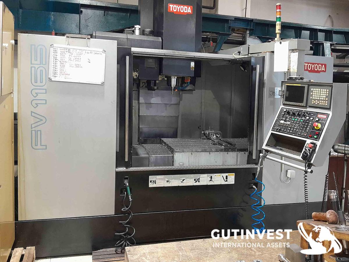 Used CNC vertical machining center