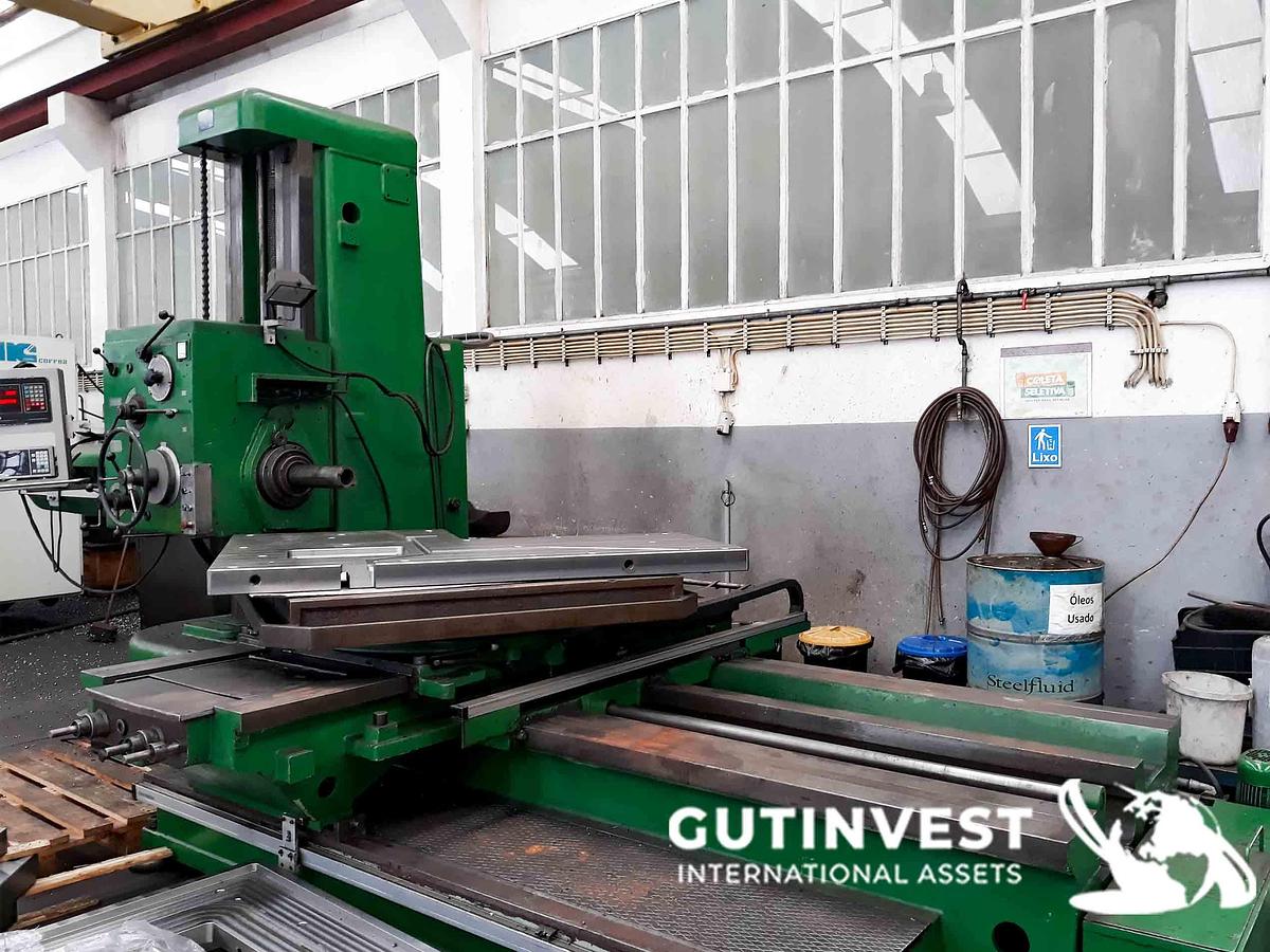 Used Boring machine with rotary table