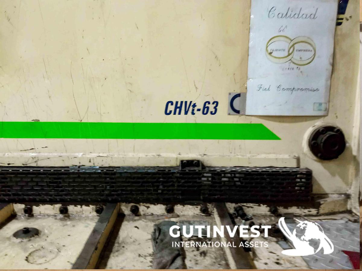 Used 6 - Hydraulic shear