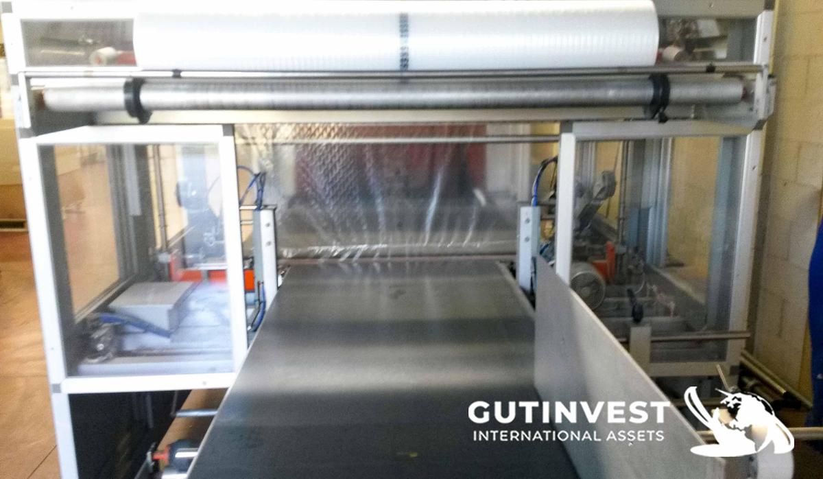 Used 1 - Shrink wrapping machine