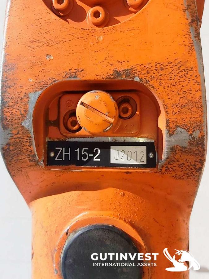 Usado 5 - Robot industrial - 6 ejes