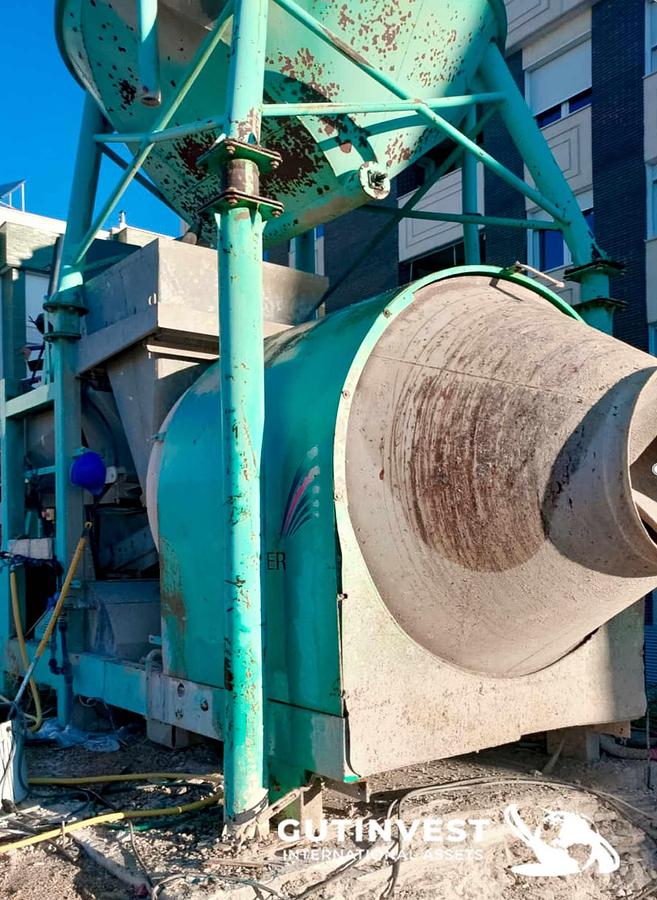Used Concrete plant 26 m3/h.