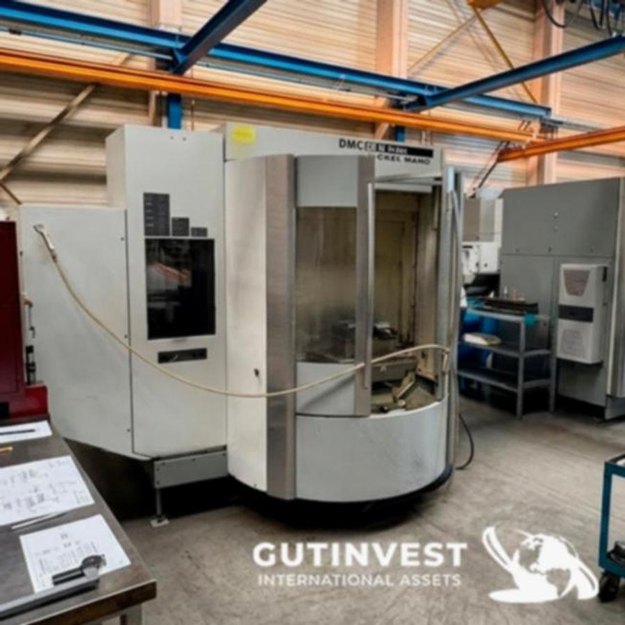 Usado Centro de mecanizado universal CNC