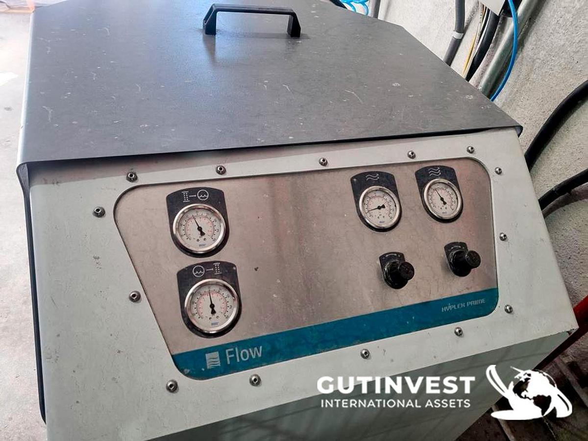 Used 1 - Waterjet cutting machine.