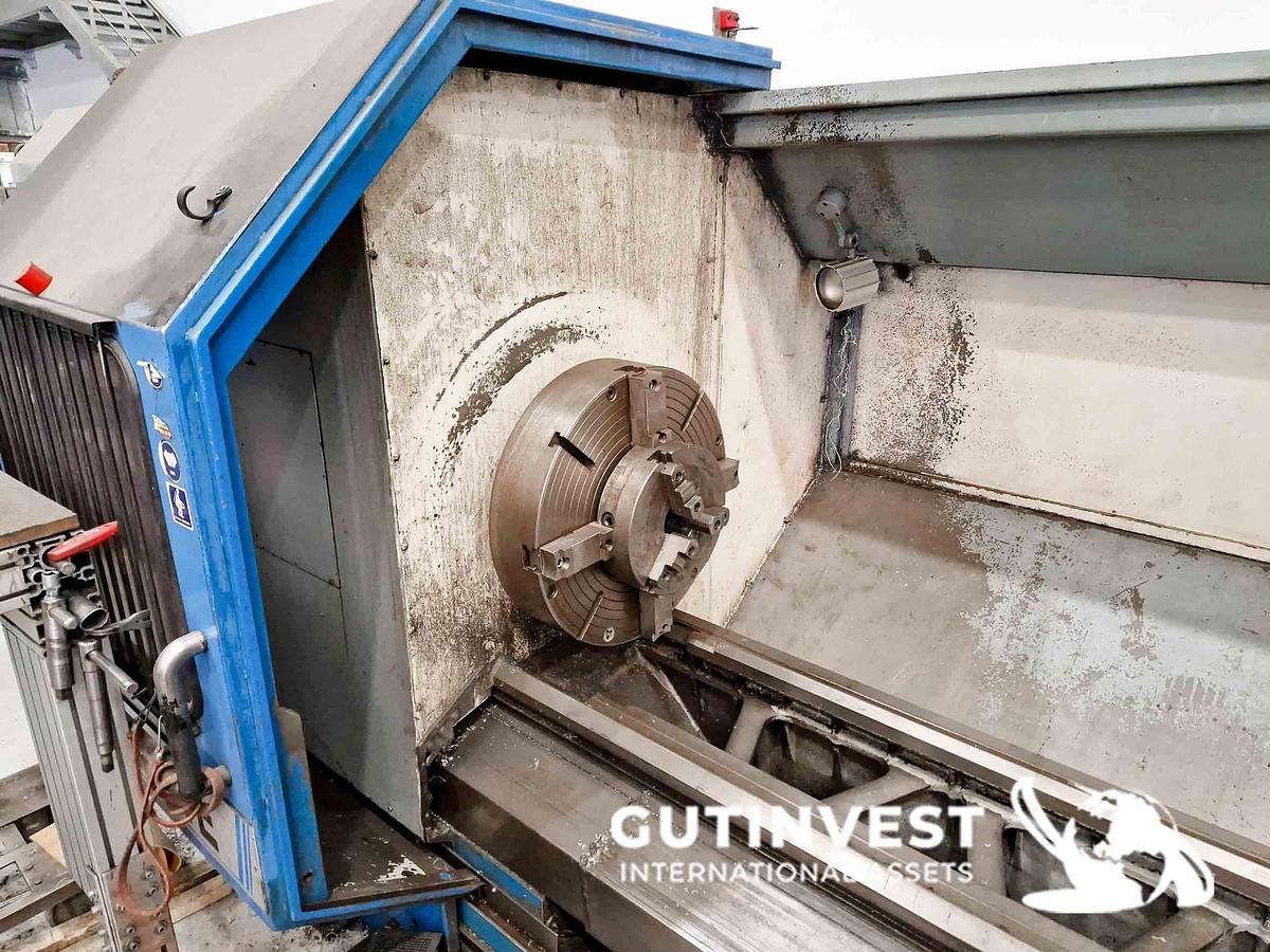 Used 1 - CNC lathe - 4 meters