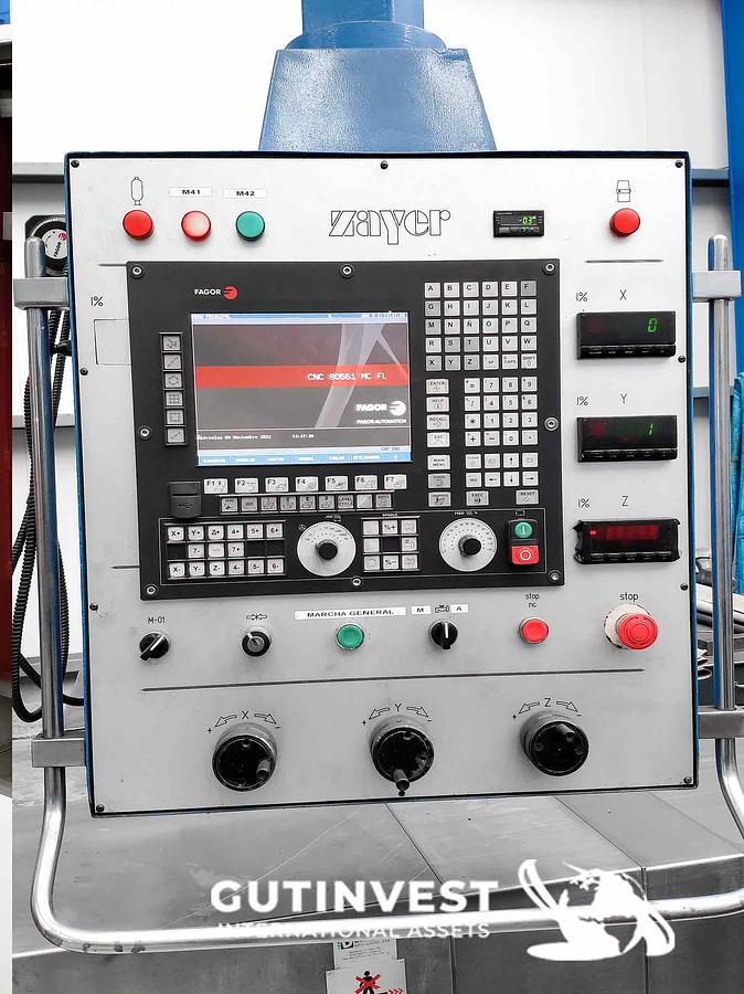 Usado 1 - Fresadora CNC universal de bancada fija - 4 metros.