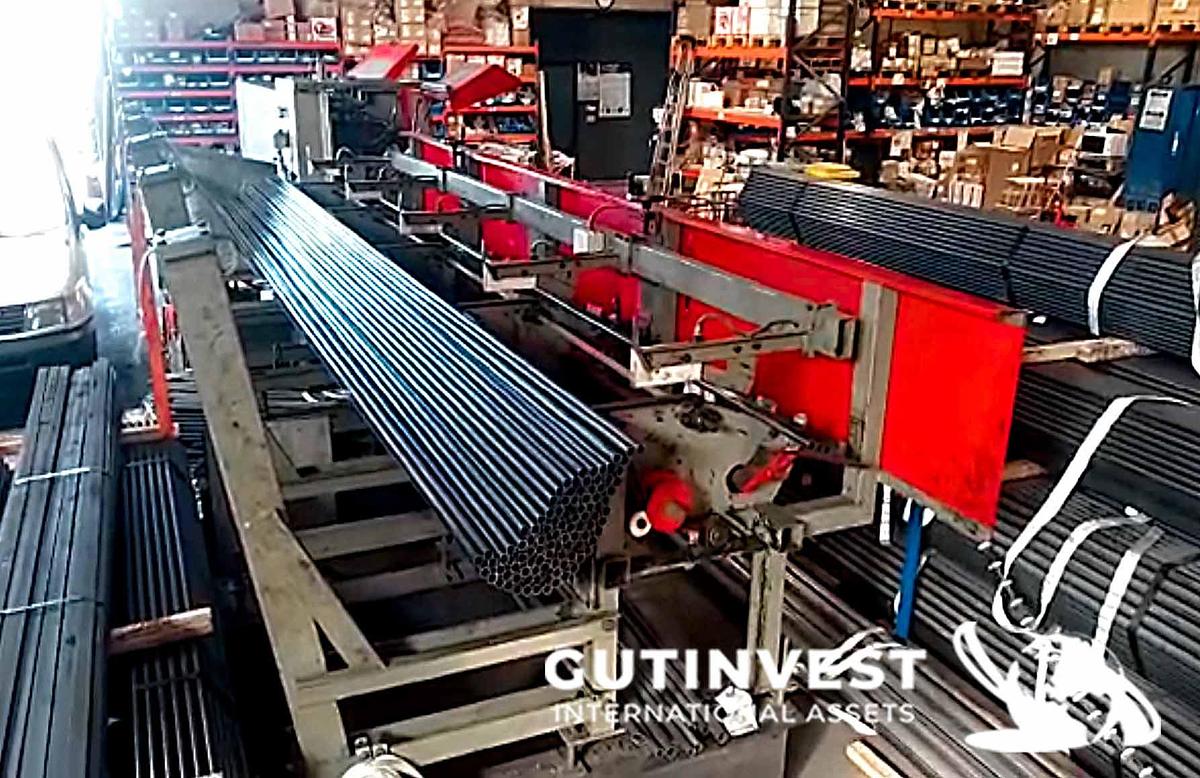 Usado 1 - Sierra automática para barras y tubos de metal