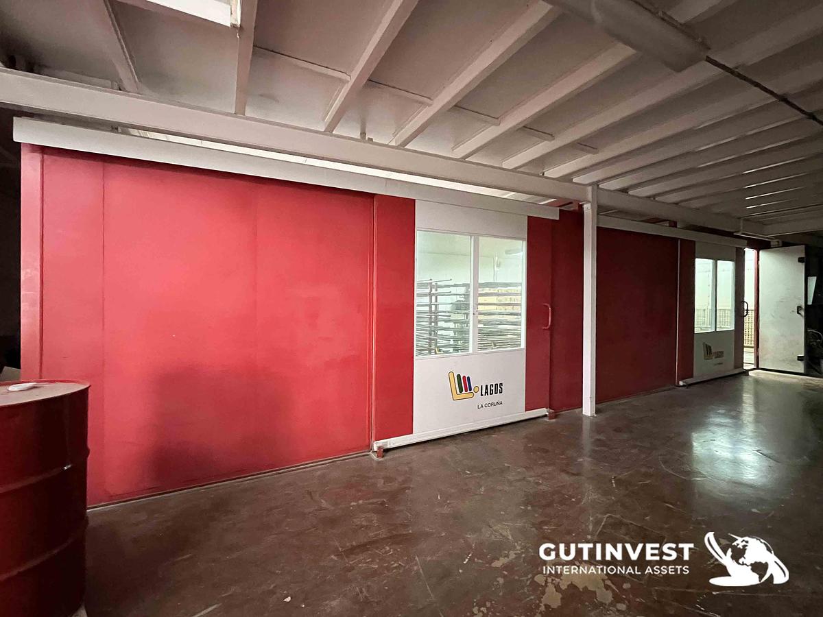 Used 1 - Paint booth
