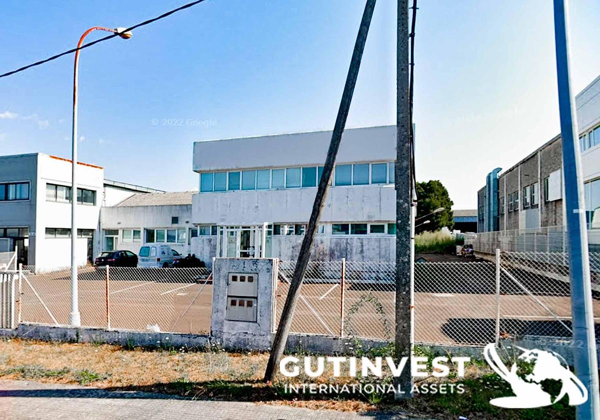 Used Industrial building - 3.621m2