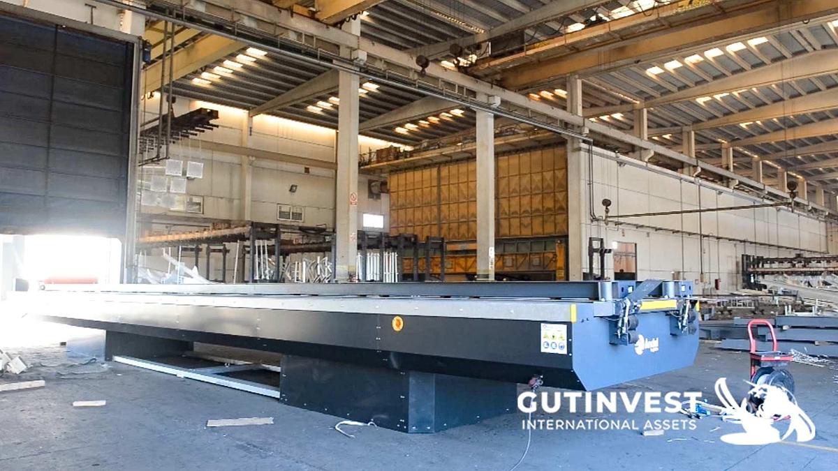 Used 1 - Loading and unloading platform with weighing