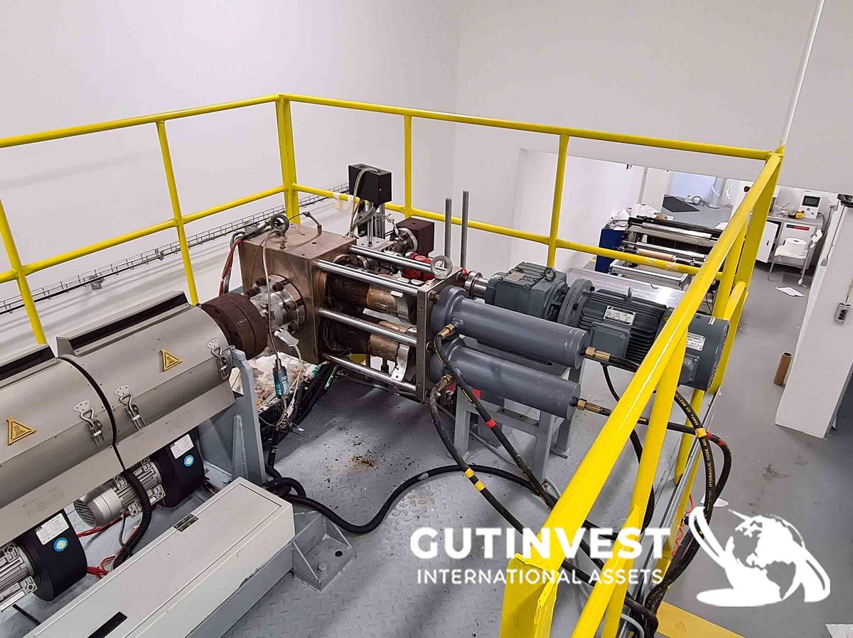 Used 1 - Meltblown extrusion line