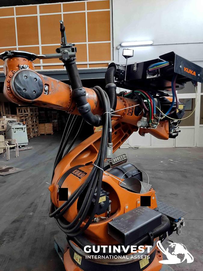Usado 7 - Robot industrial - 6 ejes