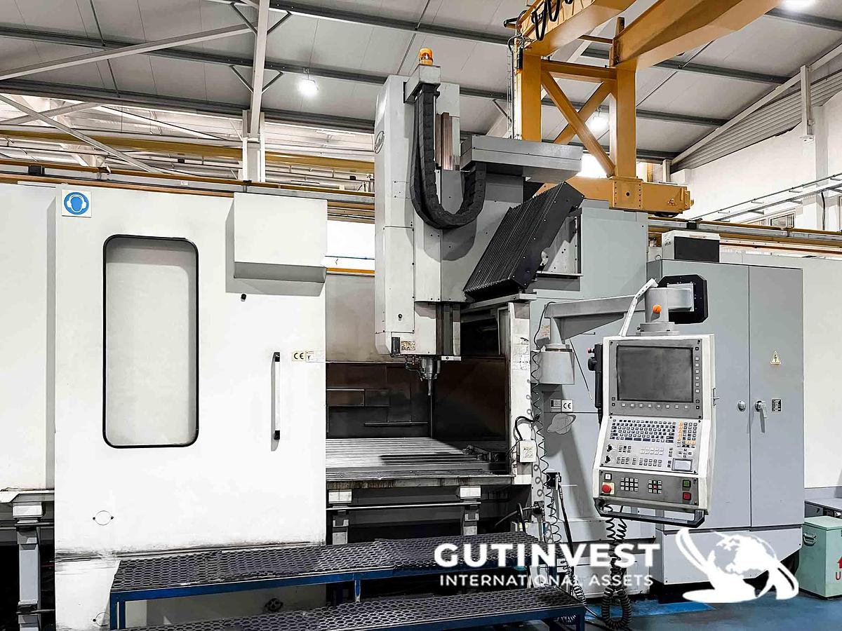 Usado Centro de mecanizado vertical CNC de doble columna