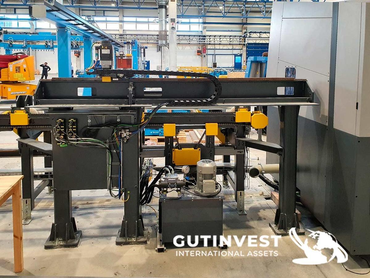 Usado 1 - Máquina de corte - barras de aluminio