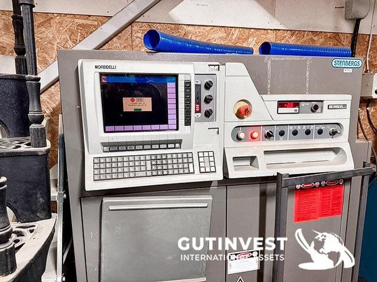 Used CNC machining center for wood