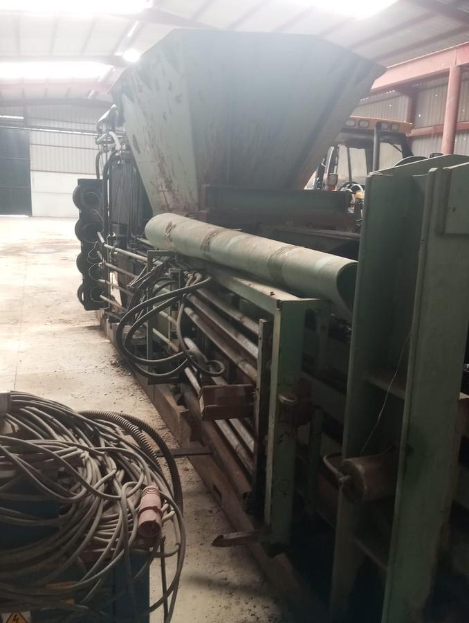 Used Compactor bale press (cardboard, plastic, etc.)