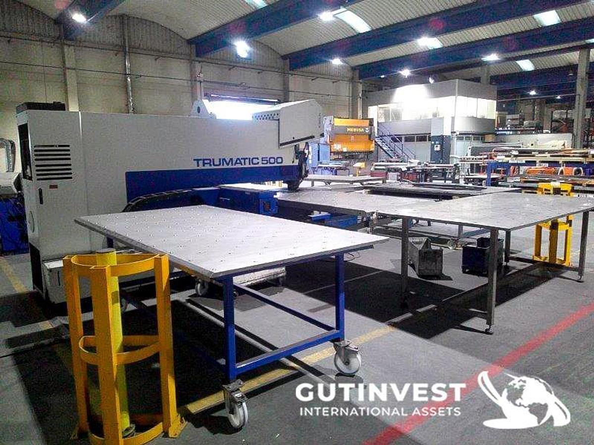 Used 1 - CNC punching machine
