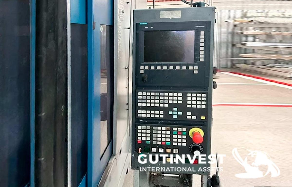 Usado Centro de mecanizado CNC vertical - 5 ejes