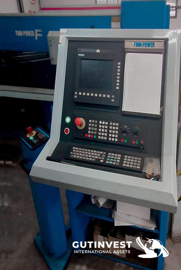 Usado 1 - Punzonadora CNC - 30Tn