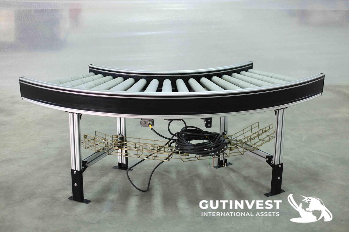 Usado 18 - Mesa de rodillos motorizada curva (1700 x 510 mm)