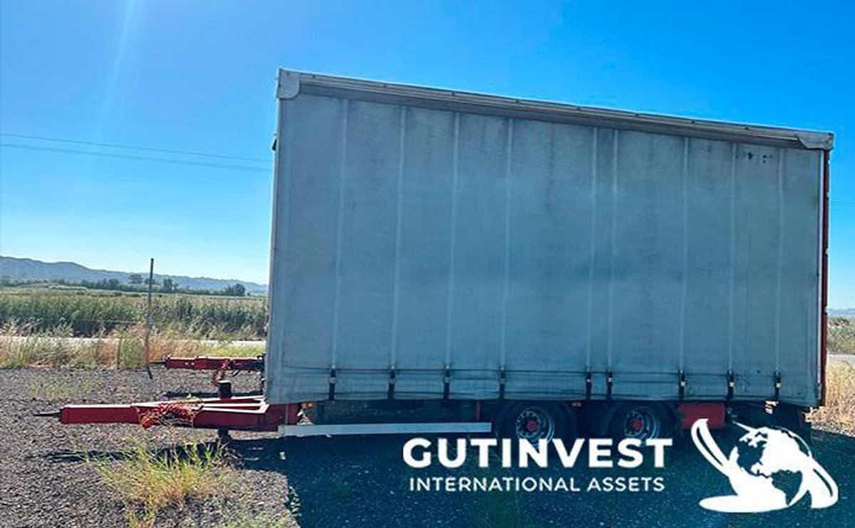Used 3 - 2-axle trailer