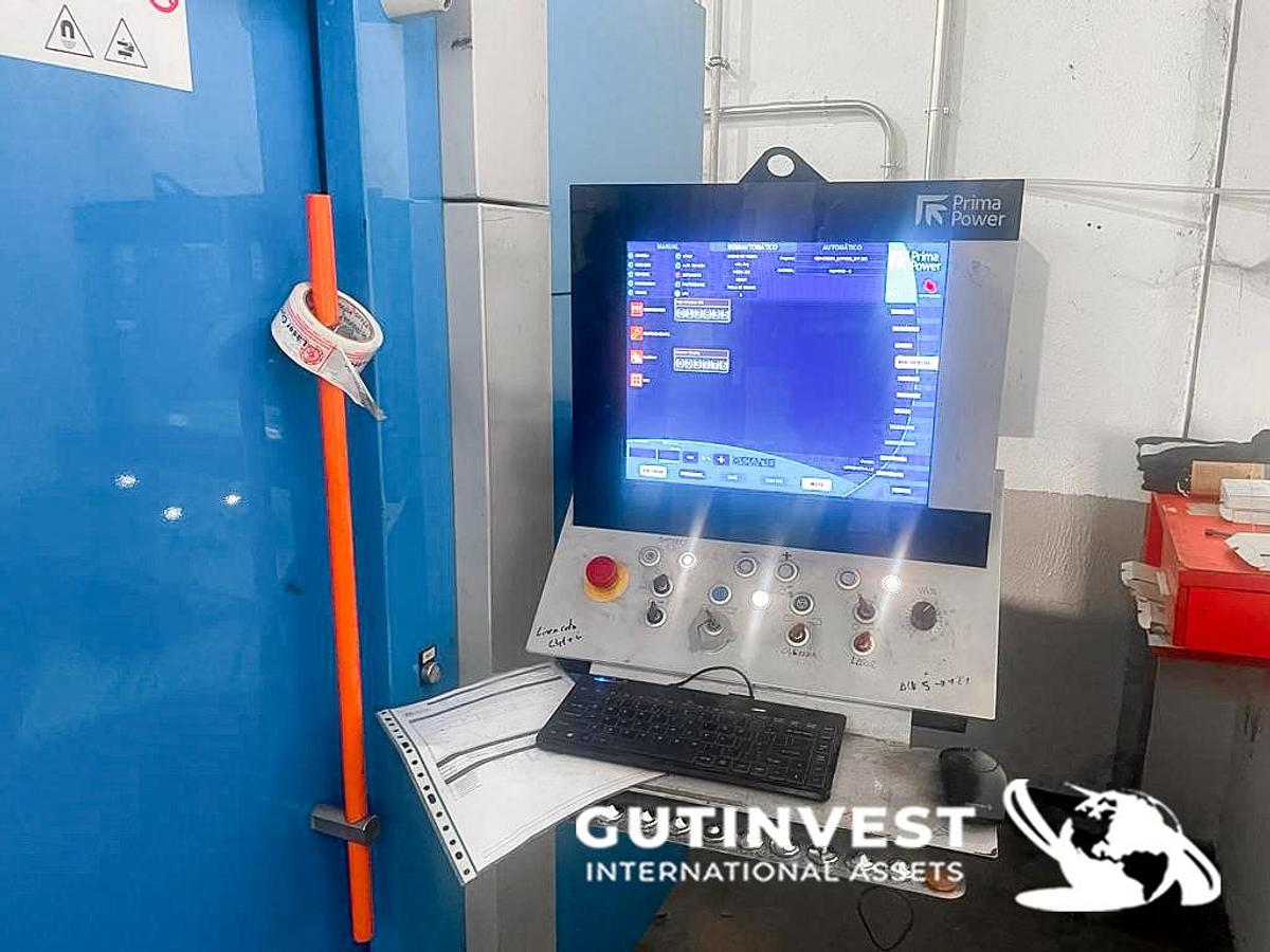 Used 1 - Fiber Laser Cutting Machine - 6kW
