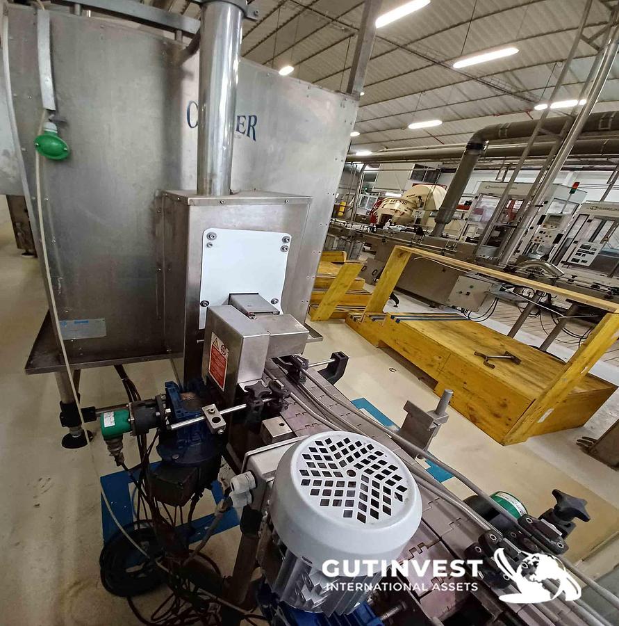 Used 14 - Shrinking machine