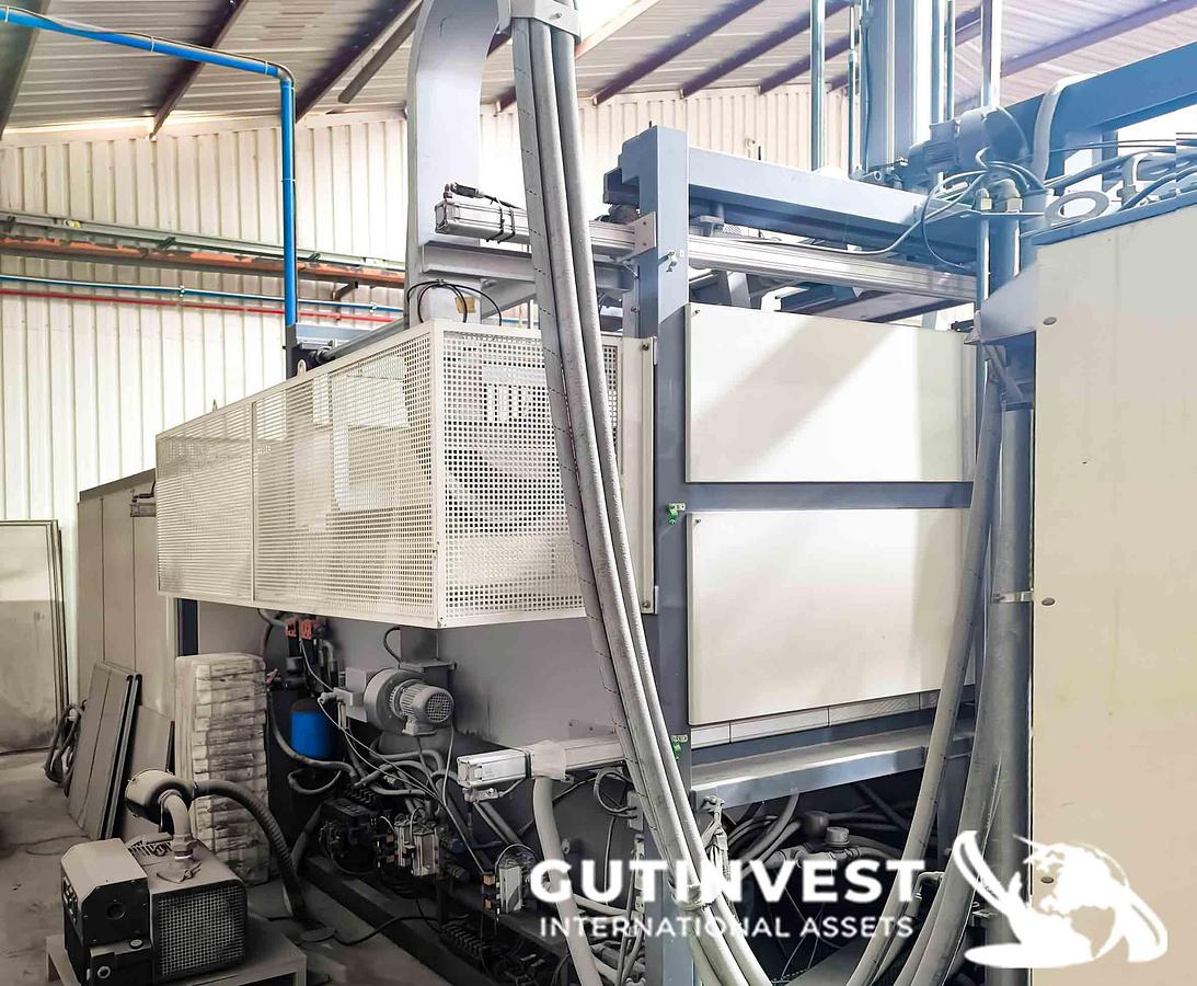 Used Vacuum Thermoforming Machine