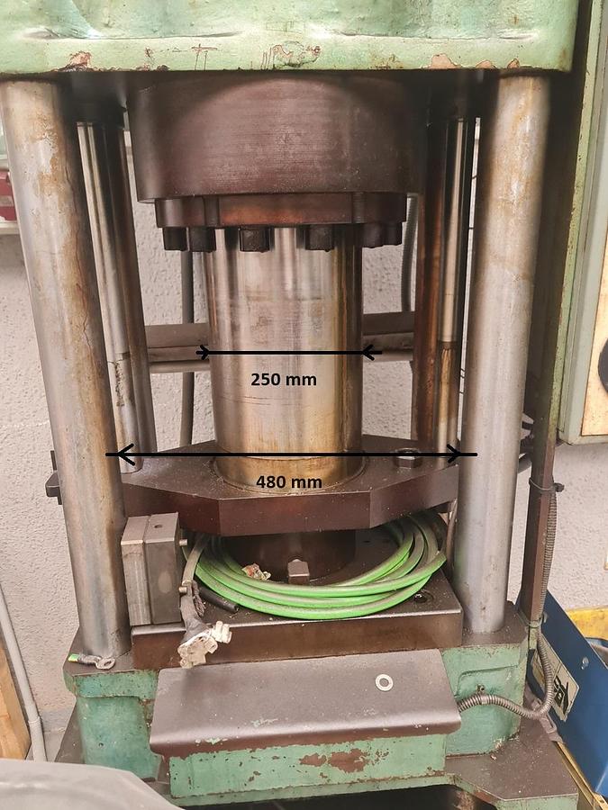 Used 7 - Hot plate press for rubber