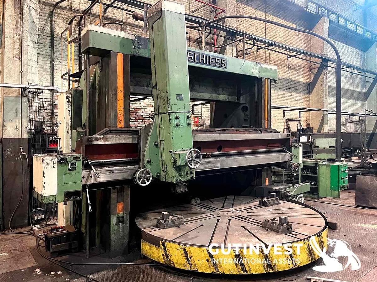 Usado 2 - Torno vertical - doble columna
