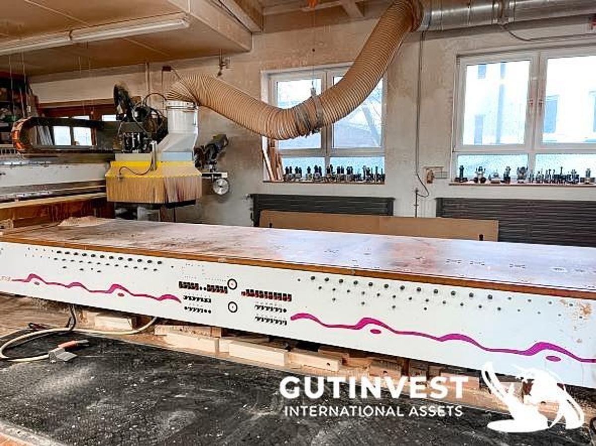 Usado 1 - Centro de mecanizado CNC para madera- 4 ejes