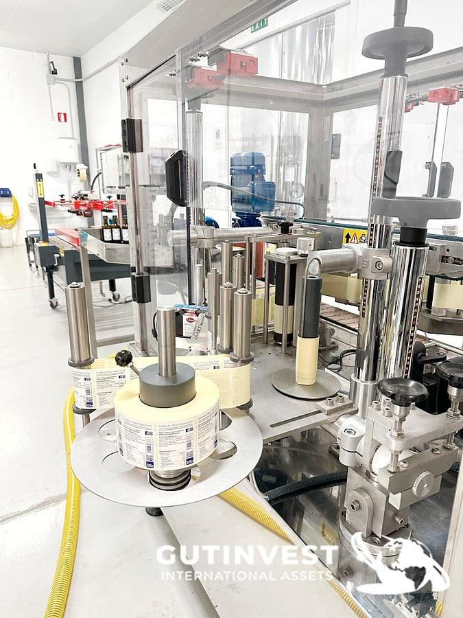 Used 1 - Complete lot of machinery for olive oil packaging