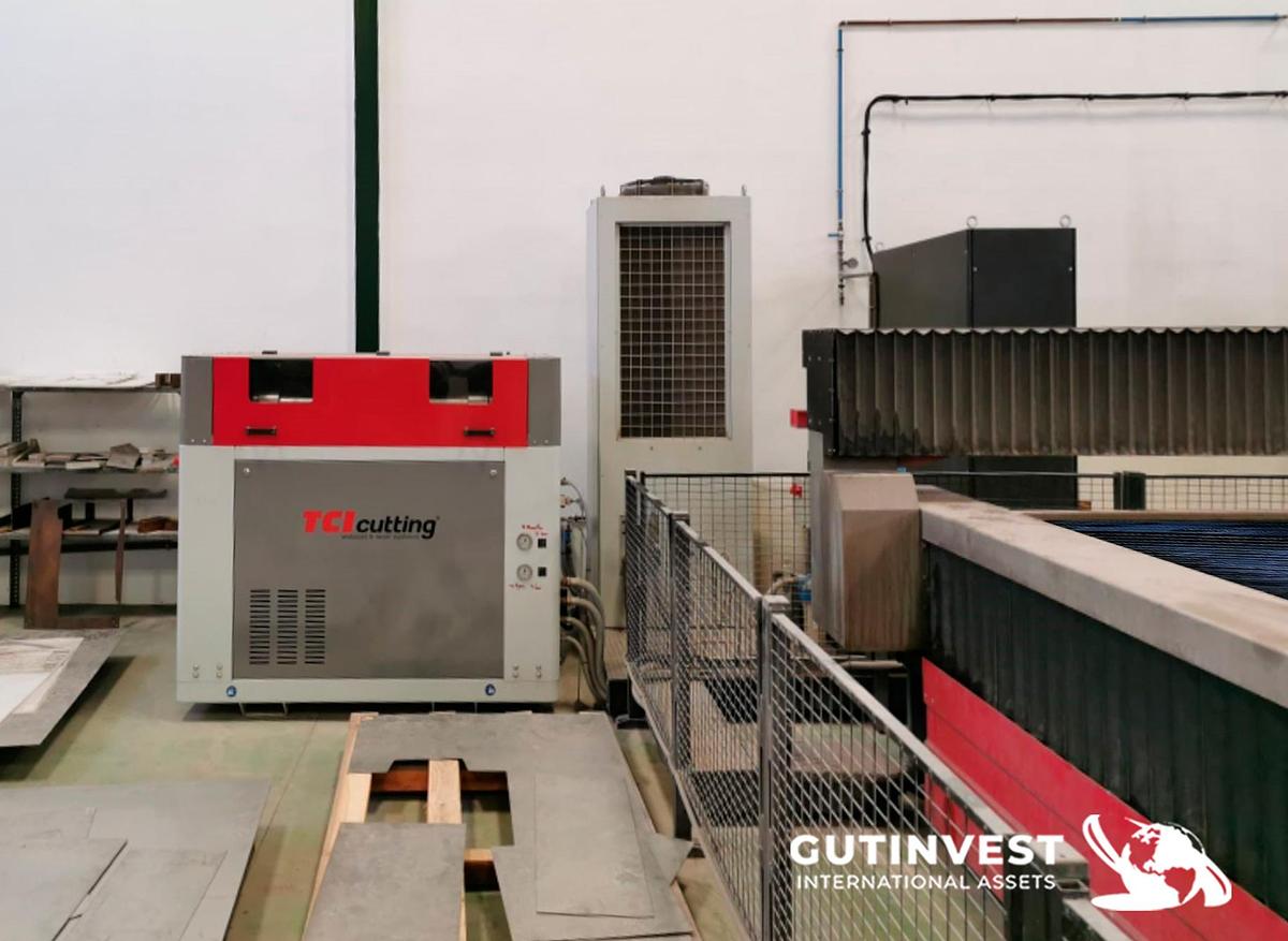 Used 1 - Waterjet cutting machine