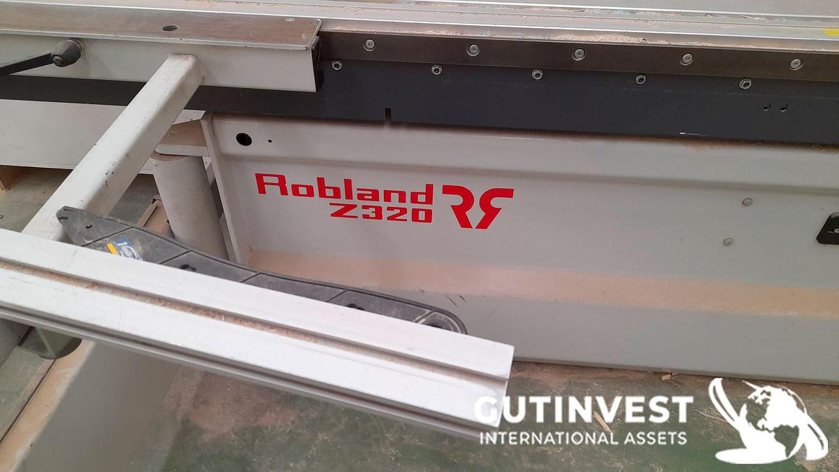 Used 4 - Table sawing machine for wood